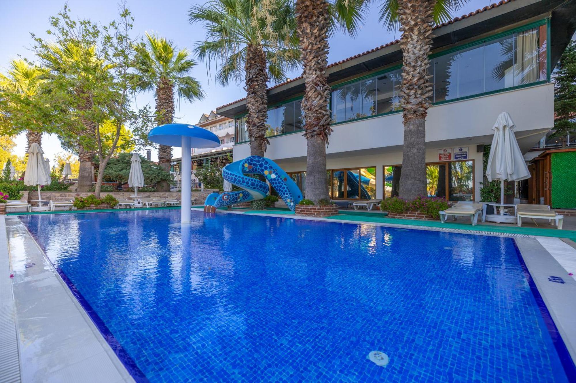 Halic Park Hotel Ayvalik Ngoại thất bức ảnh