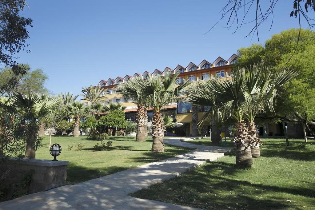 Halic Park Hotel Ayvalik Ngoại thất bức ảnh
