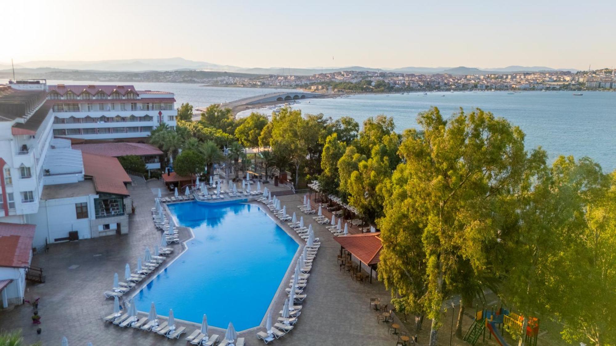 Halic Park Hotel Ayvalik Ngoại thất bức ảnh