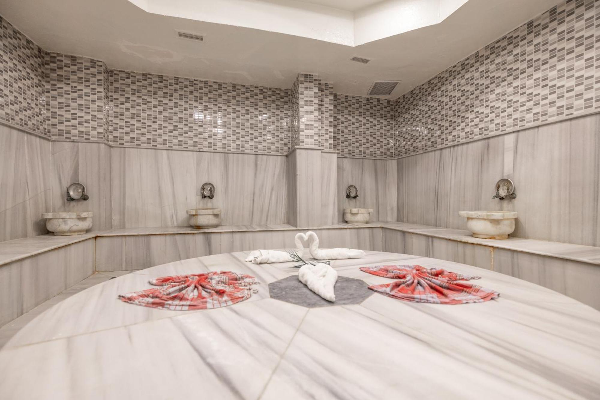 Halic Park Hotel Ayvalik Ngoại thất bức ảnh