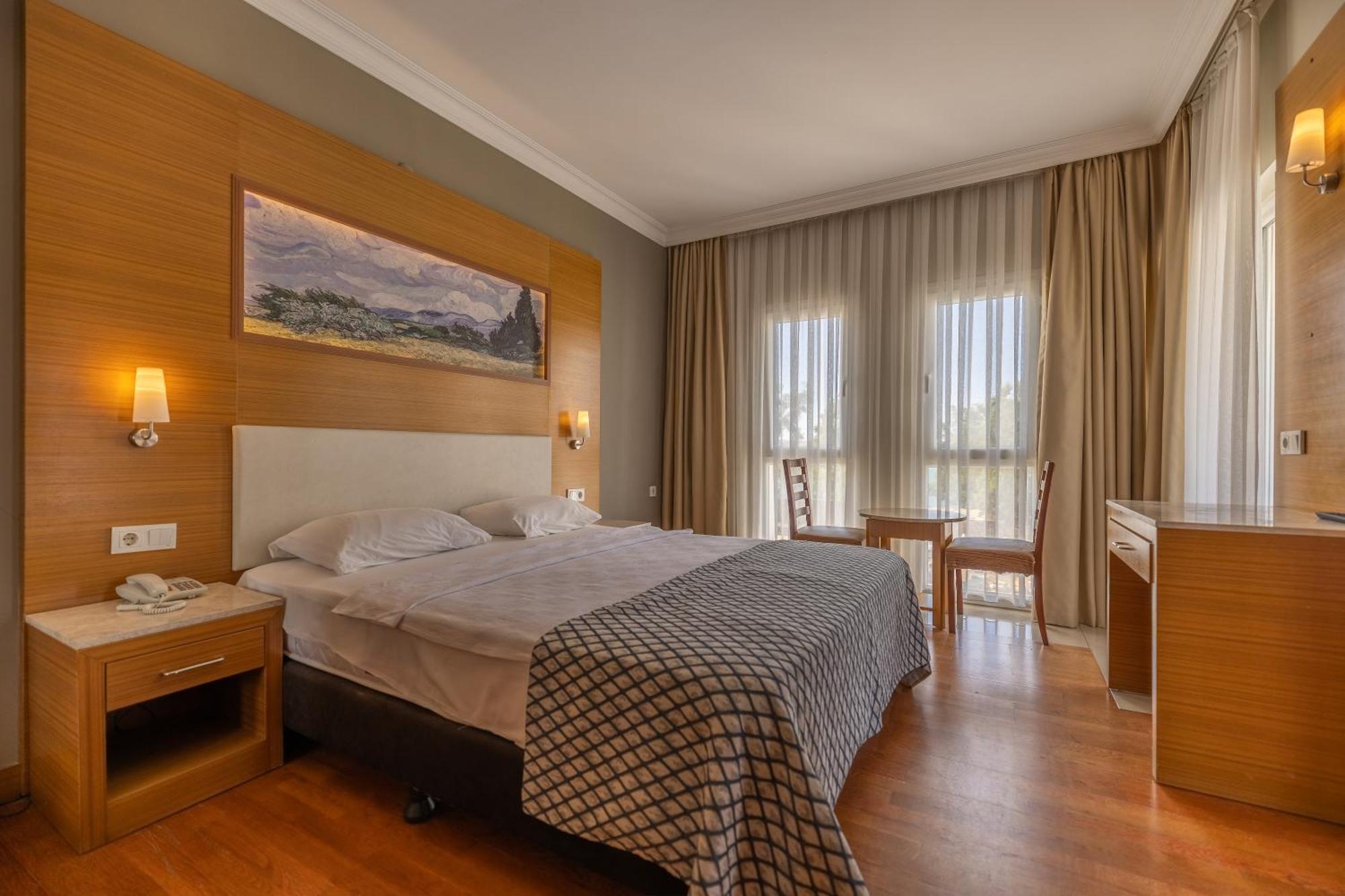 Halic Park Hotel Ayvalik Ngoại thất bức ảnh