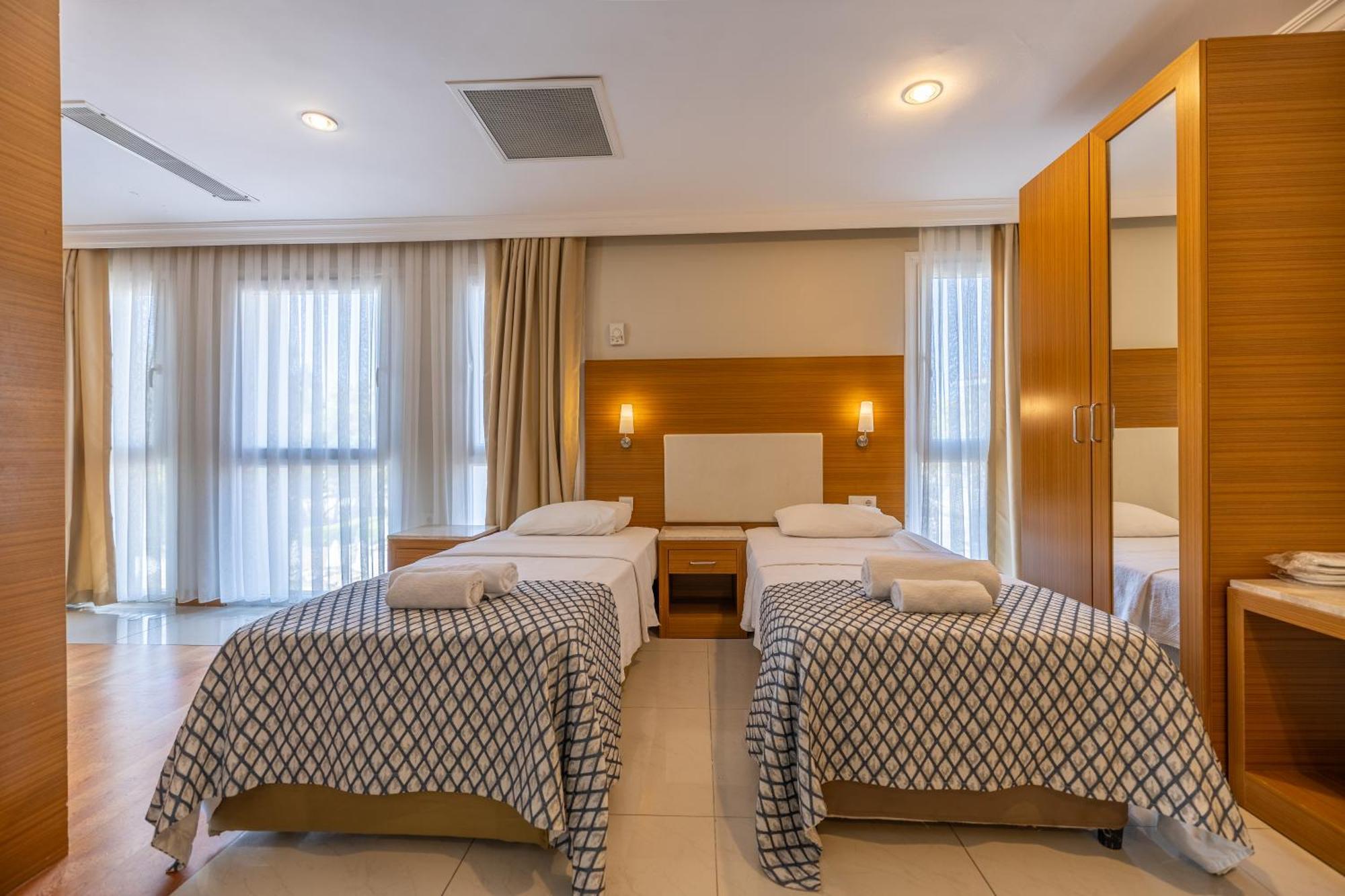 Halic Park Hotel Ayvalik Ngoại thất bức ảnh